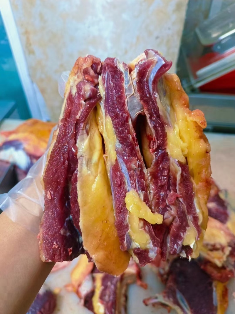 内蒙古锡林郭勒黄牛肉，纯草饲十斤一块，