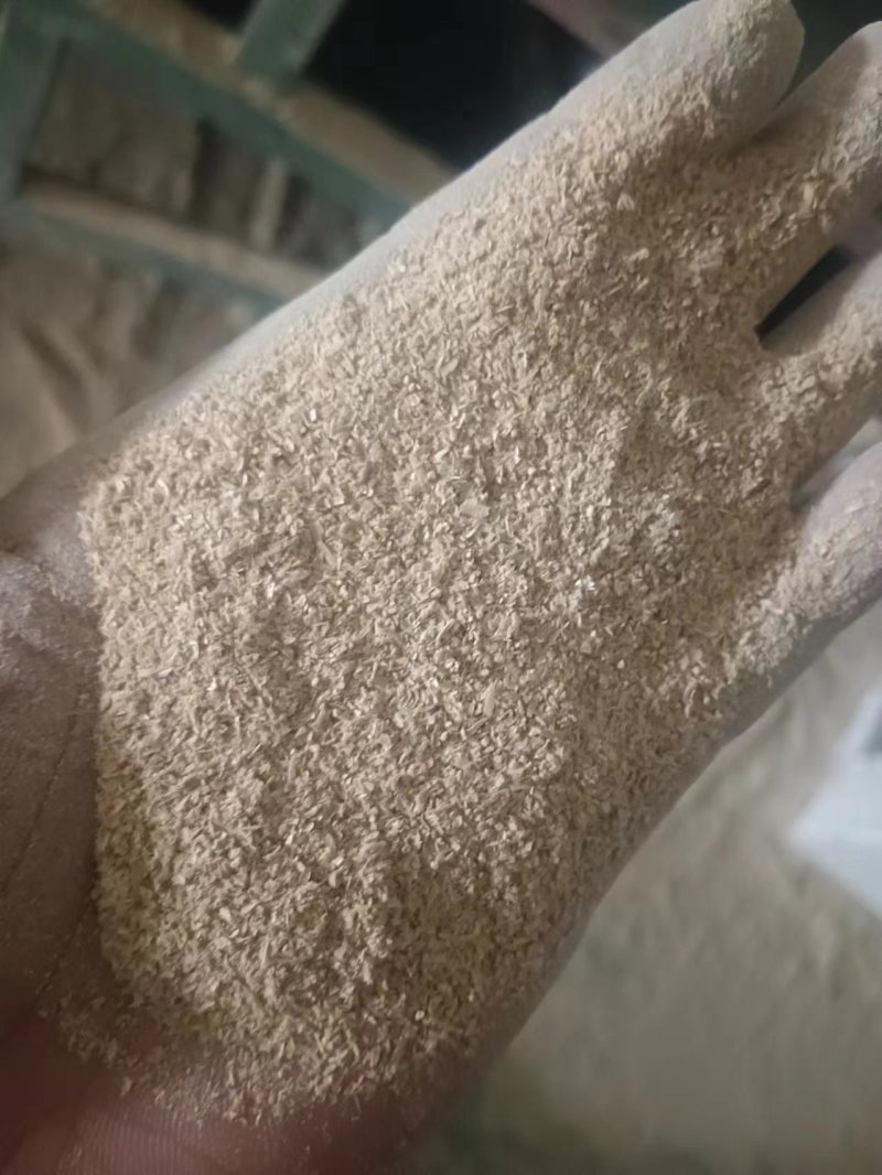 糠粉饲料饲料原料麸皮谷糠除尘过筛袋装