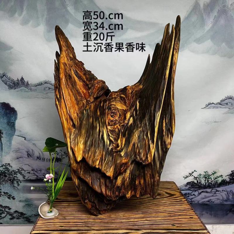 广西天然沉香木摆件