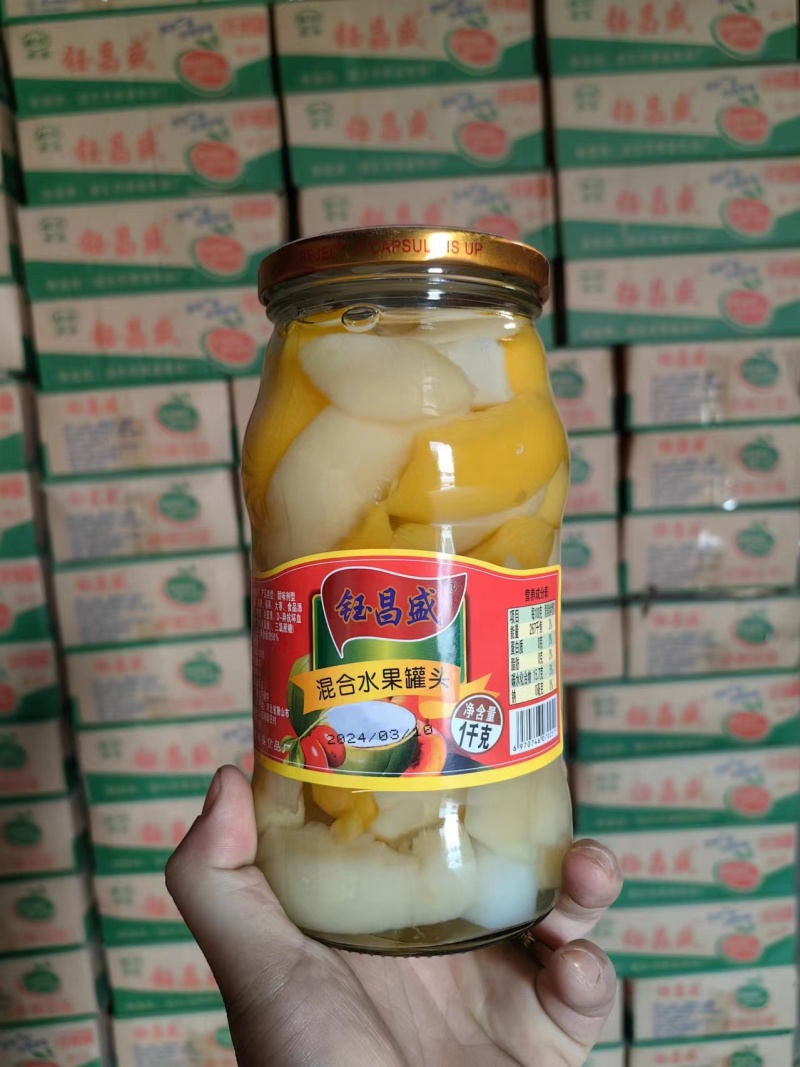 康盛食品厂精品黄桃罐头水果罐头各位水果罐头产地直发