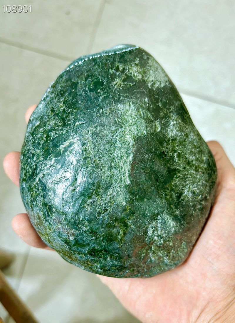 翡翠原矿手镯料