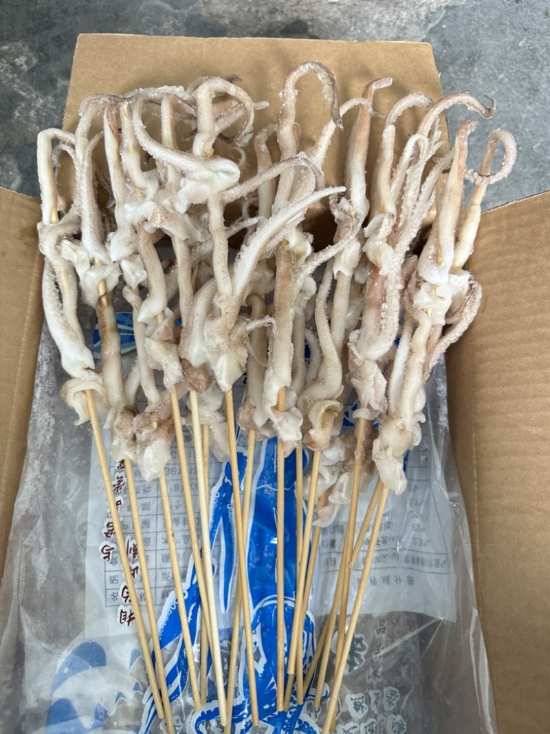 鱿鱼须串，35克一支，5包*20支一件，不缩水，足克数，