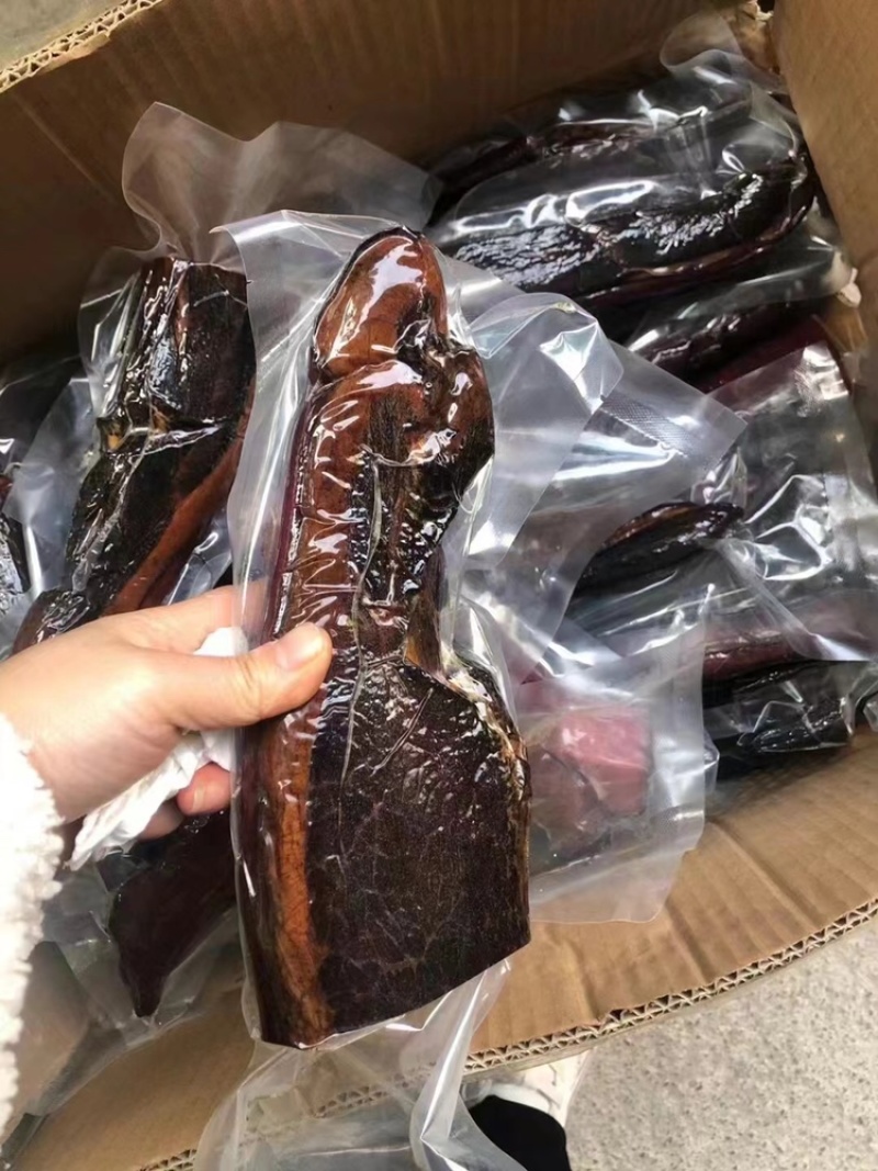 烟熏二刀腊肉可抽真空一手工厂餐饮净菜食品供应