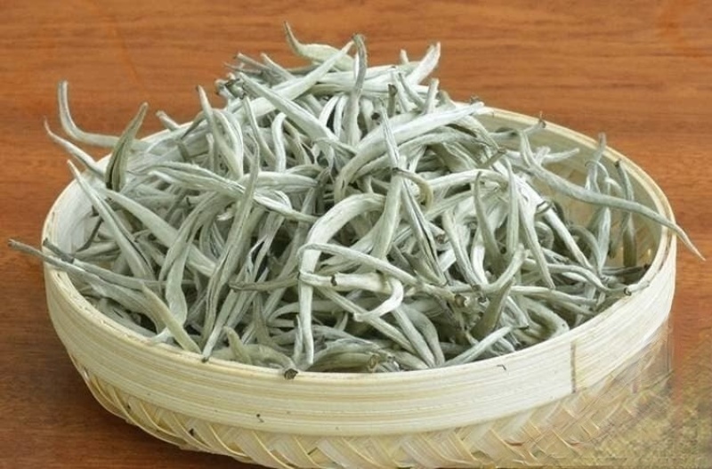 茶农批发云南景谷白毫银针纯芽头茶叶包邮