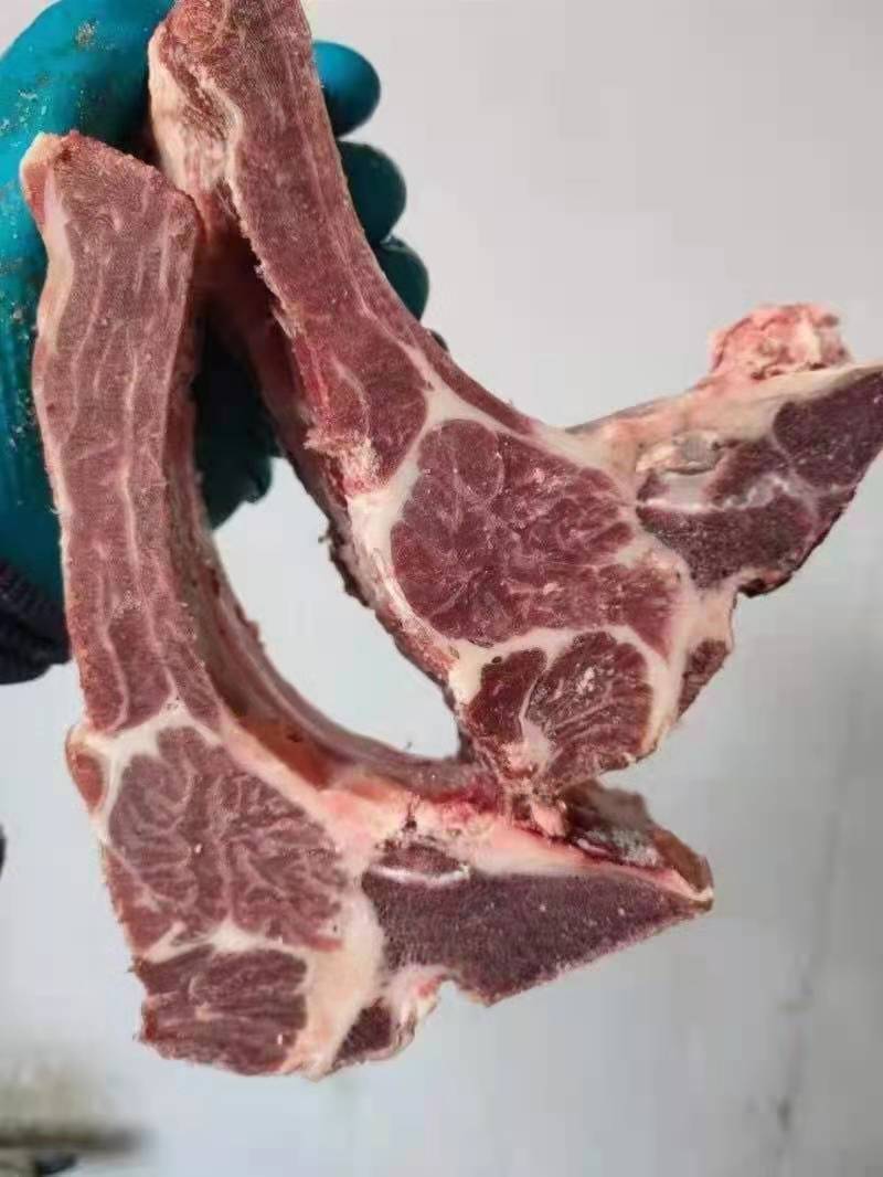 牛肋眼骨实拍，带肉率40左右，支持电商分包装，长期有货