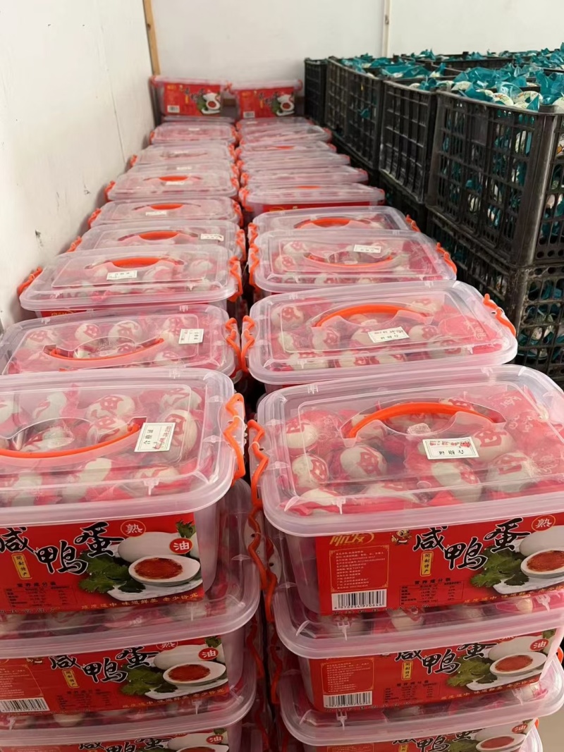 芝麻酱咸鸭蛋海鸭蛋货源充足量大从优欢迎咨询