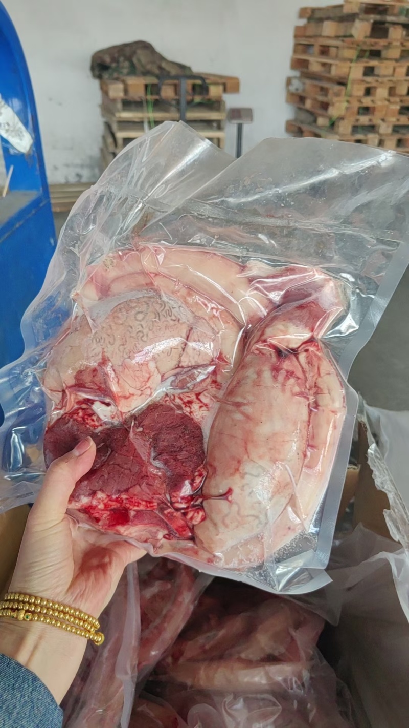牛鞭宝，牛三宝，大量有货，欢迎各位老师咨询