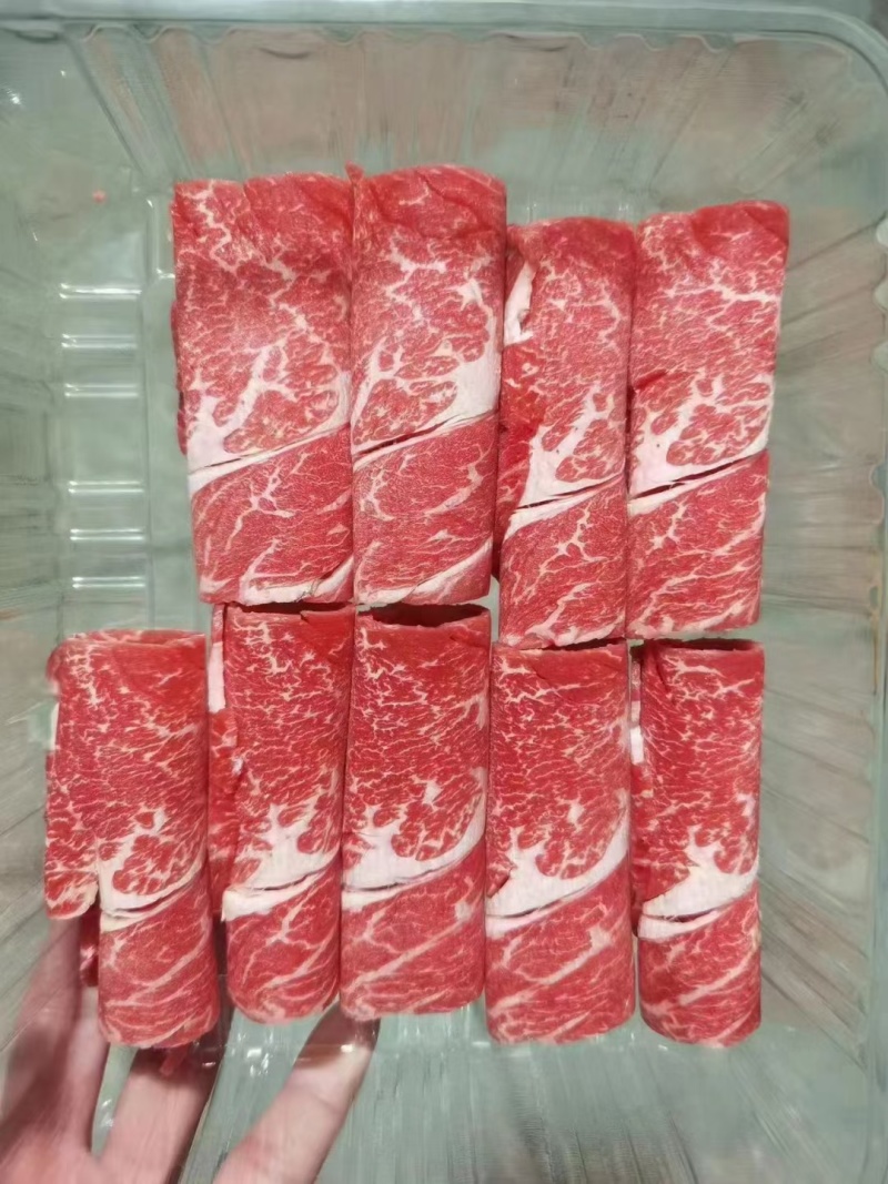 山东滨州大量供应安格斯谷饲精修上脑火锅肥牛牛上脑