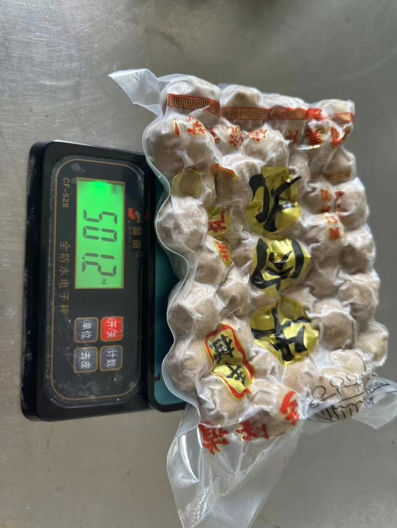 潮汕风味牛肉丸肉质紧实细腻口感Q弹润滑纯鲜牛肉制作