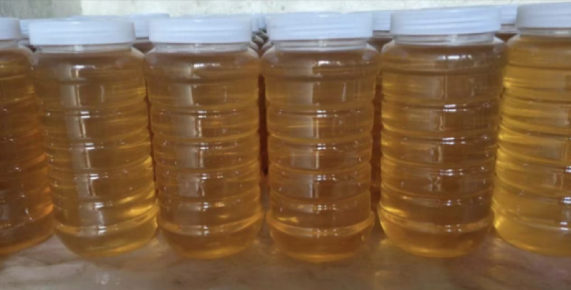 正宗土蜂蜜精品，野蜂蜜，自采原产龙眼蜜，无添加，欢迎咨询