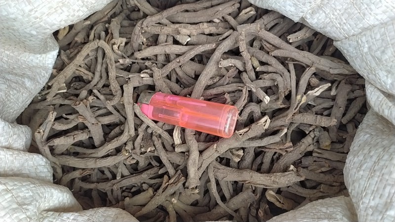 贵州无硫抽芯粉质牡丹皮干货一手货源产地直销