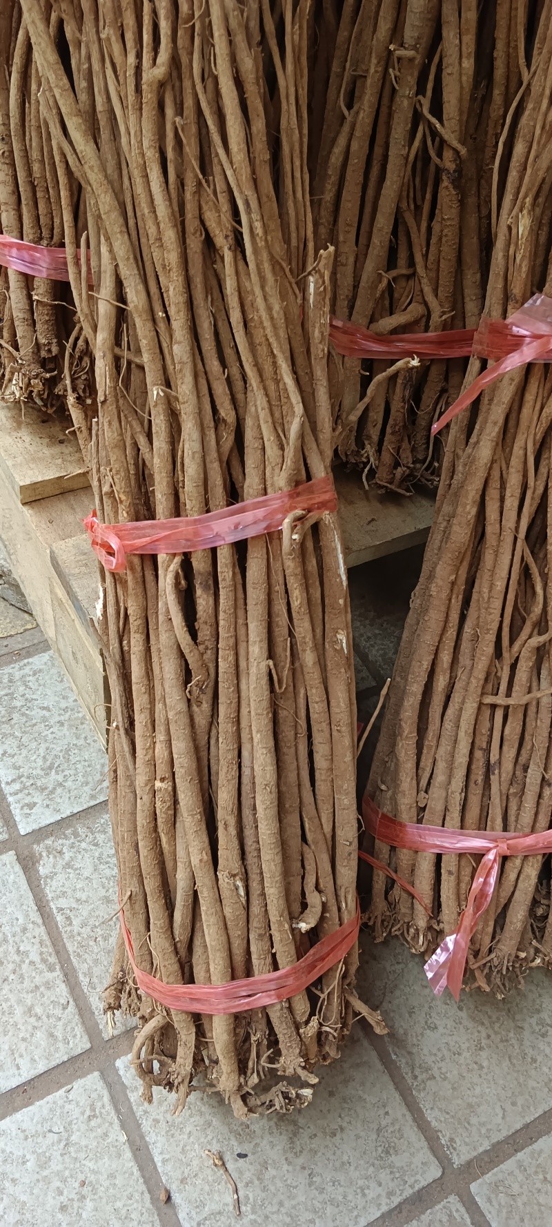 小叶红皮千斤拔，中药材千斤拔片产地直发品种规格齐全