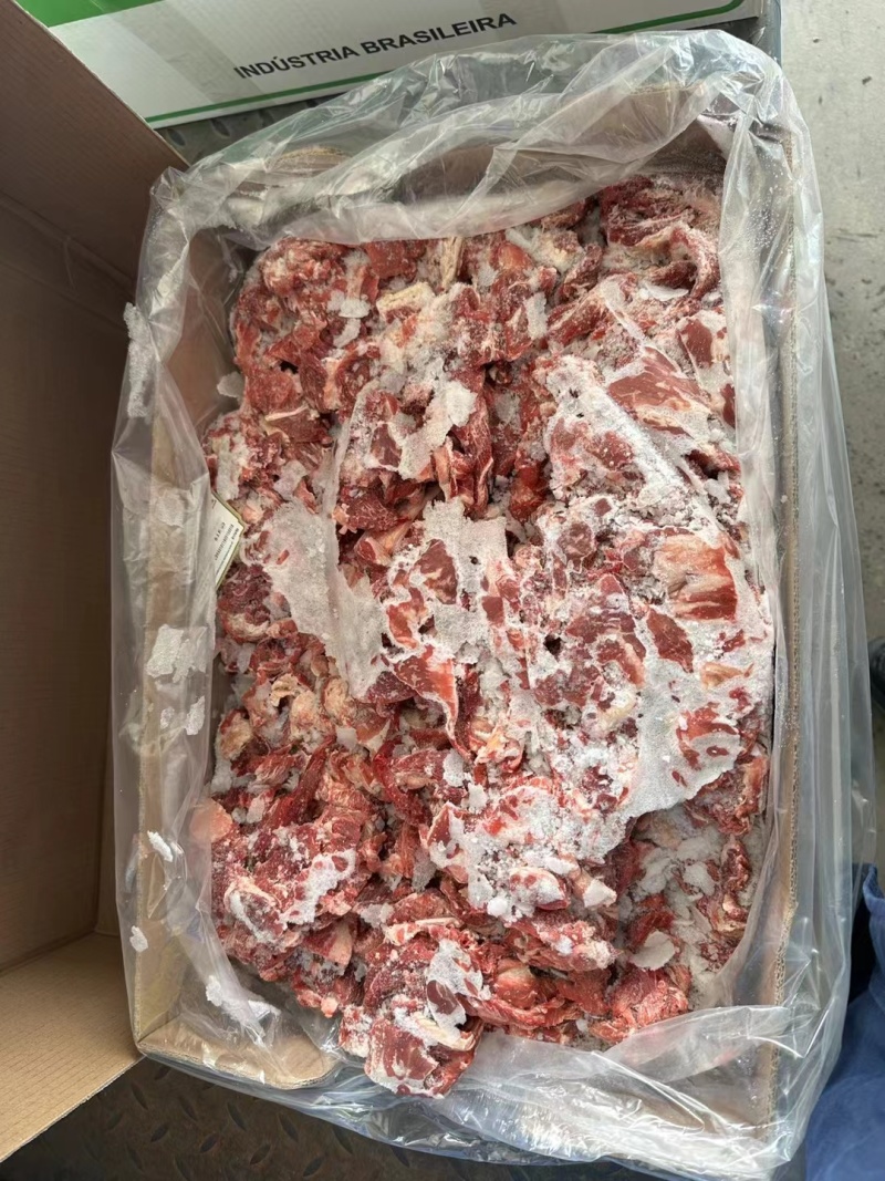 牛肉，纯干精选大块牛碎肉，牛刮骨肉
