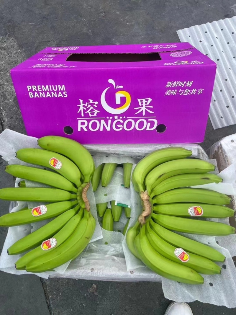 精品二级蕉，现拆柜，品质邦邦硬，无黑皮无硬芯无裂口，
