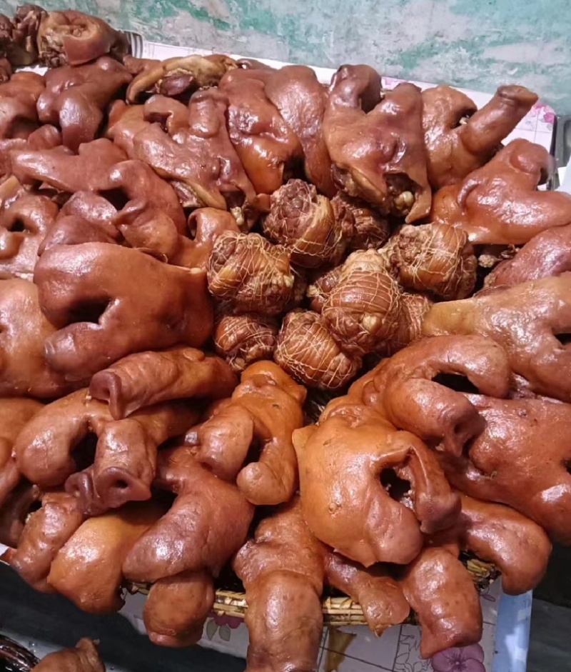 全熟猪头肉卤猪头肉开袋即食量大从优厂家直销