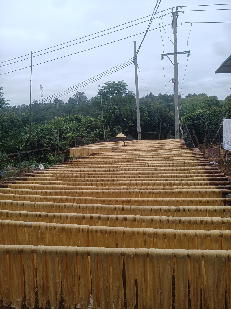 农家手工腐竹，让城里人吃到来自大山里的味道，优质农家黄豆