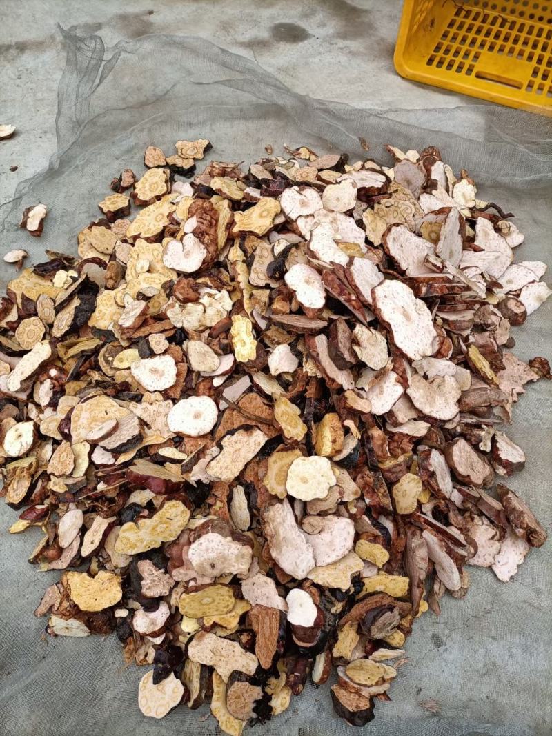 何首乌，新鲜货包邮，20斤起批包邮