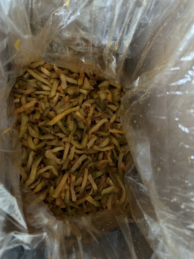 腌榨菜，五香榨菜，榨菜丝，各种规格厂家直销，优选精品箱！