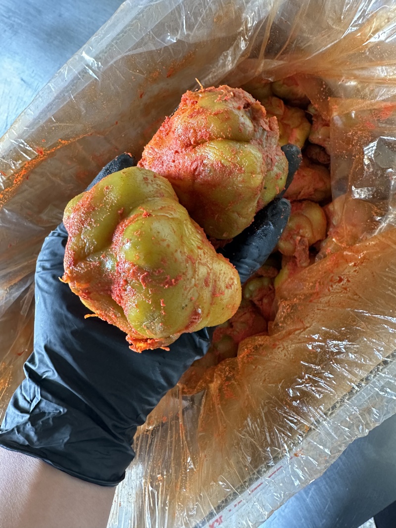 腌榨菜，五香榨菜，榨菜丝，各种规格厂家直销，优选精品箱！