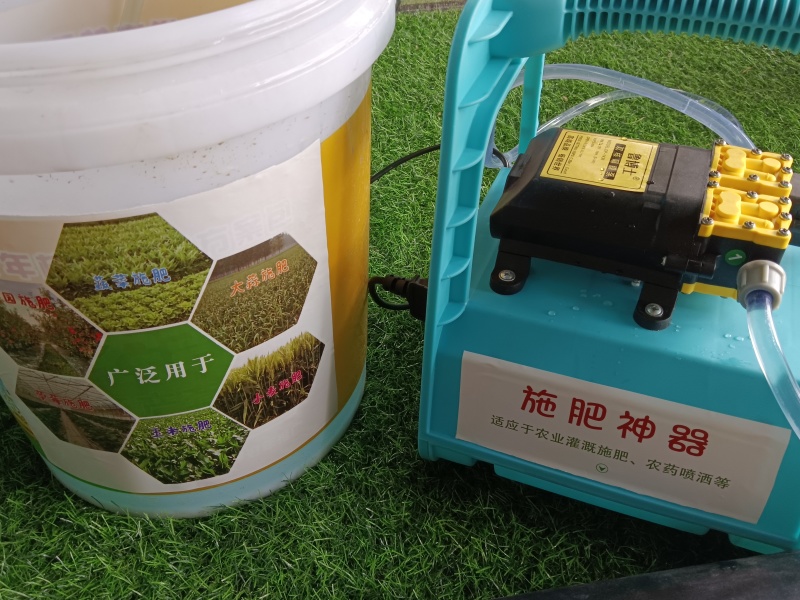 手提施肥机施肥神器水肥机抽水机高压打药机