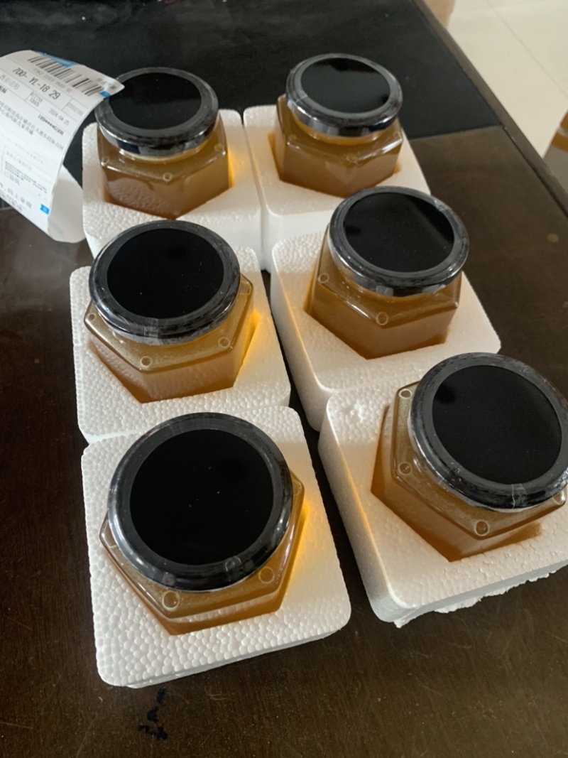 云南蜂蜜野生大挂蜂蜜大排蜜一手货源量大联系