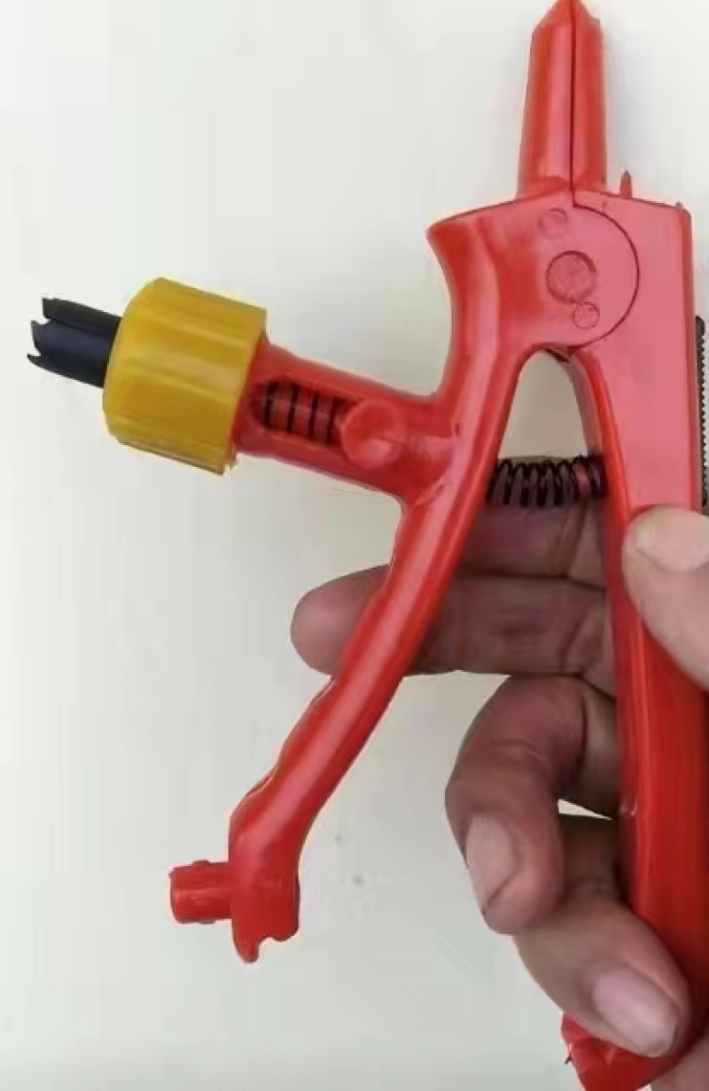 Pe硬管旁通16-32打孔器开孔器水带打孔器软管水带开孔