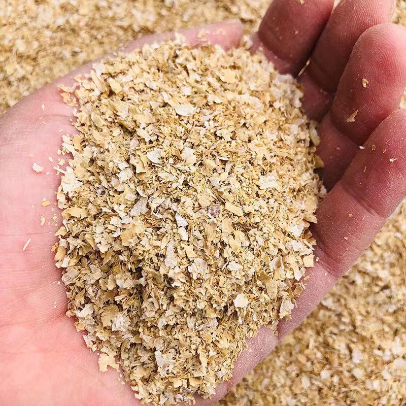 麦麸精品大片麦麸面粉厂的适合各类养殖户养殖使用