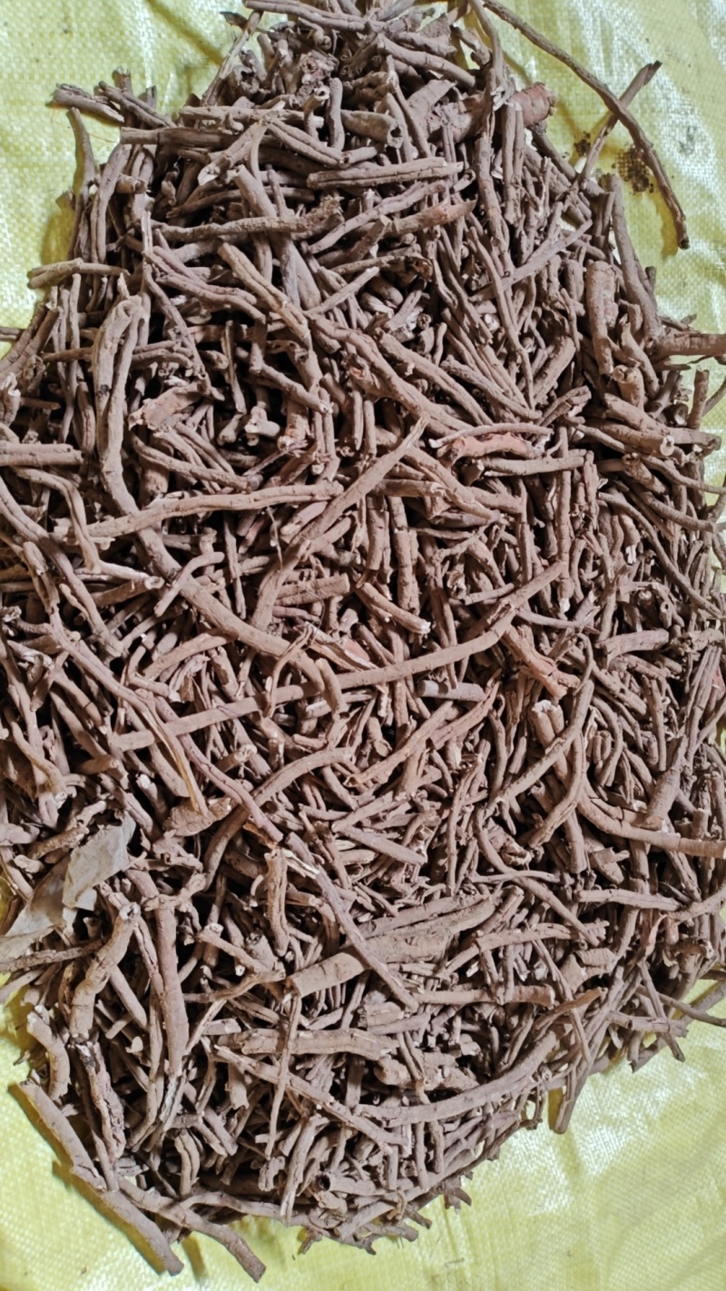 抽芯黑丹，抽芯率95%以上，干货剩余有一吨多，量大价钱可