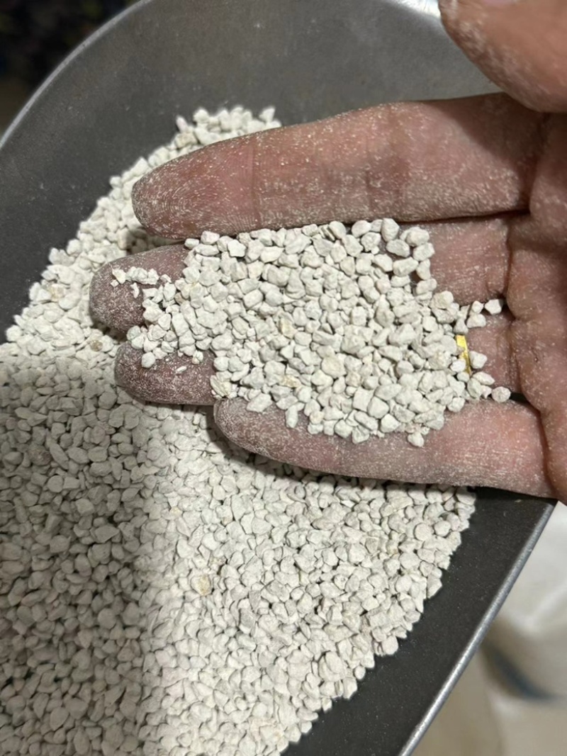 炉甘石实拍炉甘石保庆药业炉甘石白色炉甘石