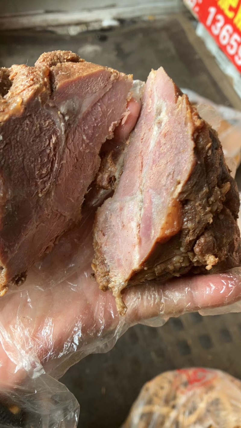 全熟牛肉口味熟食酱牛肉卤肉五香牛肉开袋即食