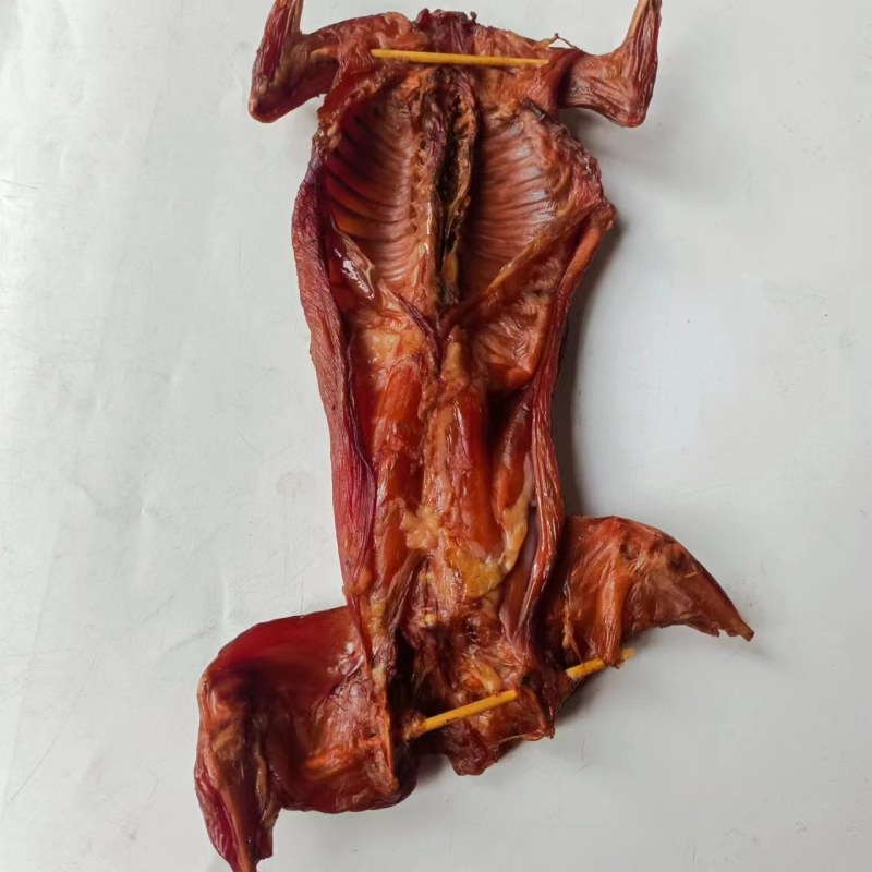 川味特产烟熏整只腊兔子批发腌腊制品批发可代发