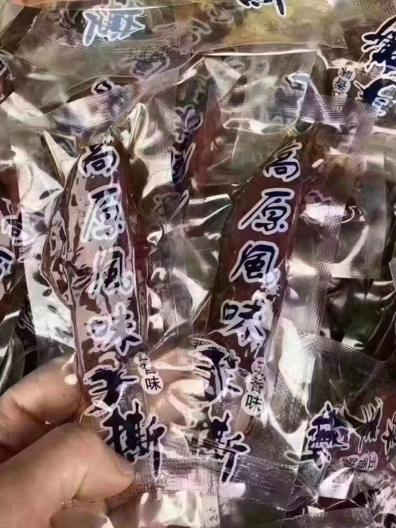 手撕肉手撕鸭肉高原手撕肉手撕鸭肉休闲零食