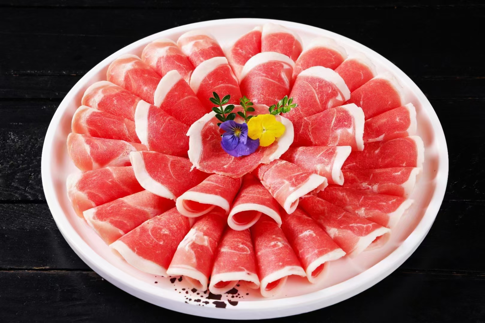 西兰花与牛排的完美搭配