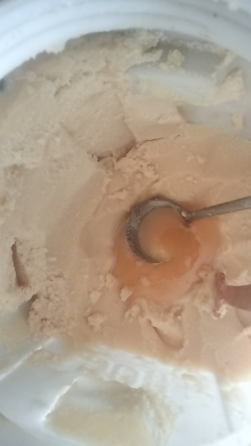 青海蜂蜜，农家自养蜜蜂造，每一滴都来自大自然的味道