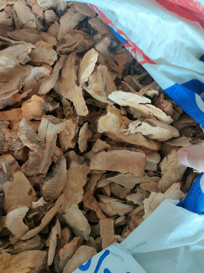 土茯苓，干片10元一斤，粉质干片，特价，卖完即止！