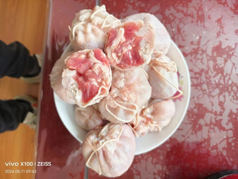 肚包脑，肚包肉！真材实料，原汁原味，肉质鲜嫩不膻