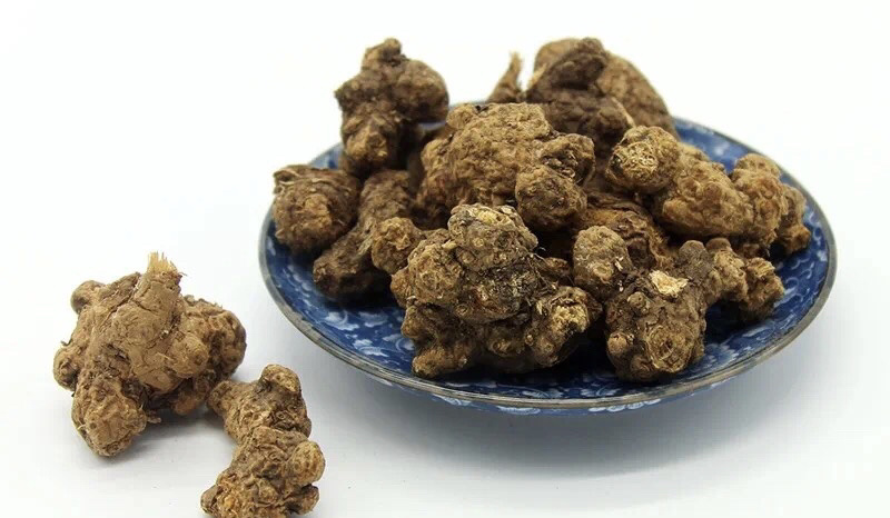 带朱砂点苍术片中药材无硫家种、过三号筛子干净、实物拍摄