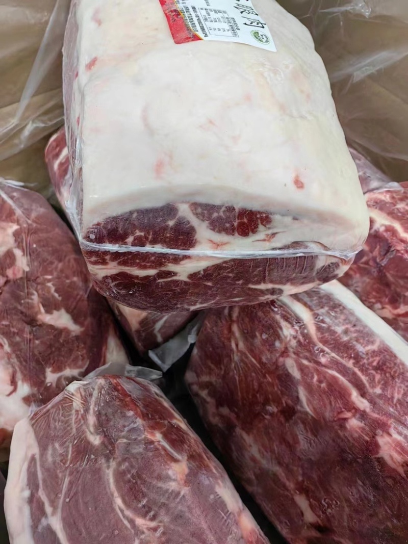 B眼肉，谷饲安格斯牛，颜色鲜亮，每块都有花纹，原切纯干