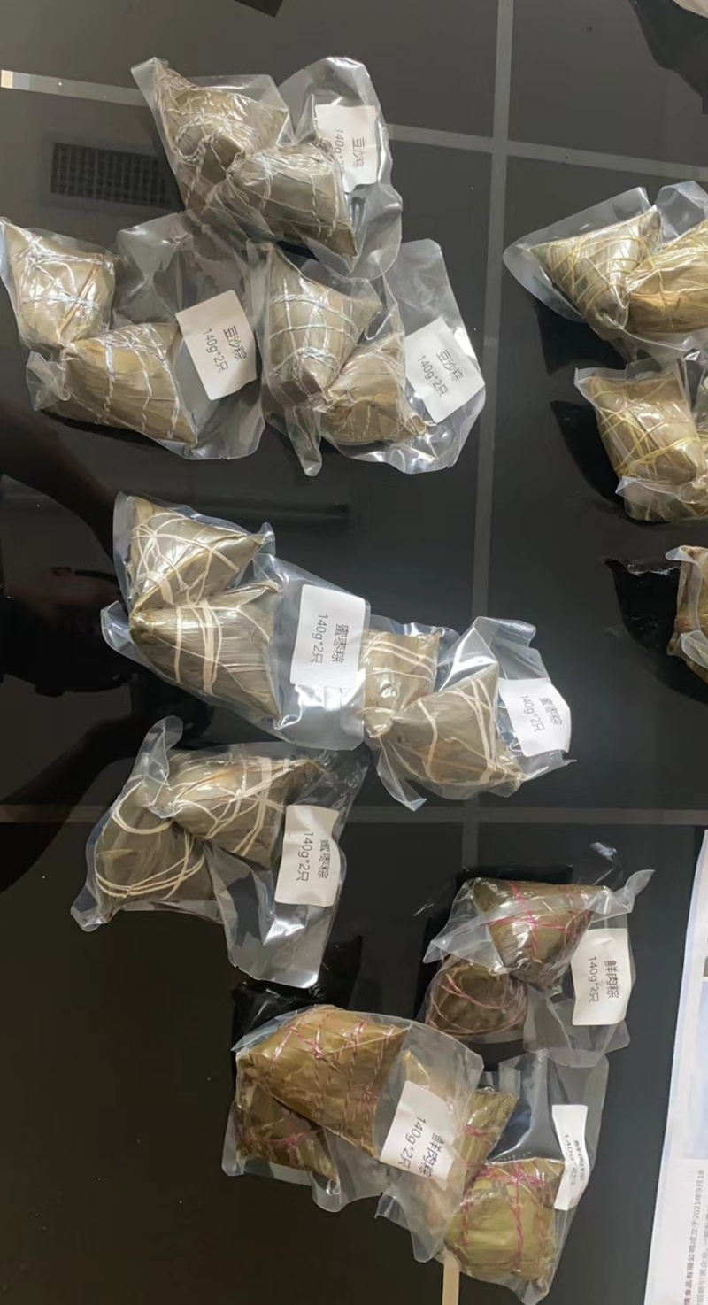 各种规格单个白包装粽子