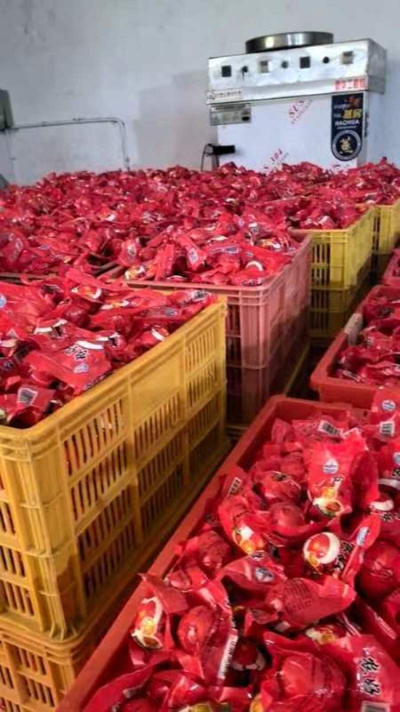 咸鸭蛋古法腌制流油咸放养纯粮食投鸭蛋一手货源常年产品稳定