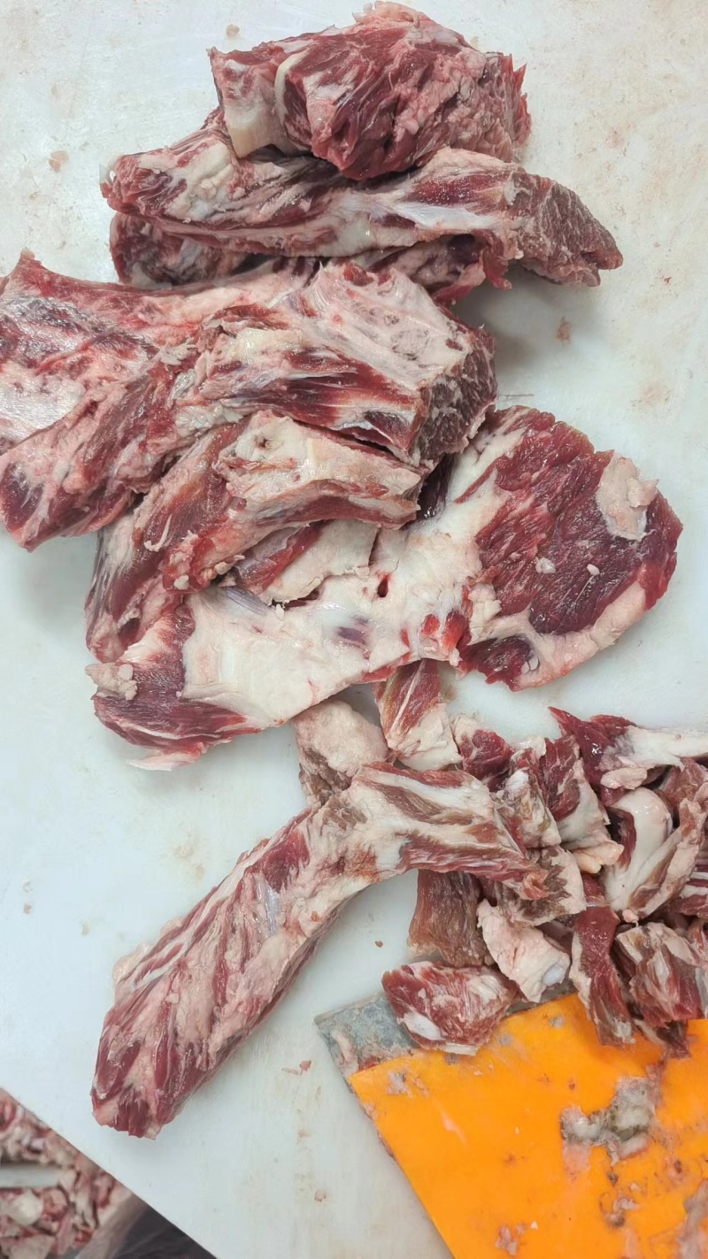 纯干腹肉条牛肋条各类谷饲草饲现货供应中质量保证
