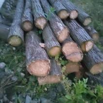 工程旧木料，木材边角料，杉木筒子等量非常大