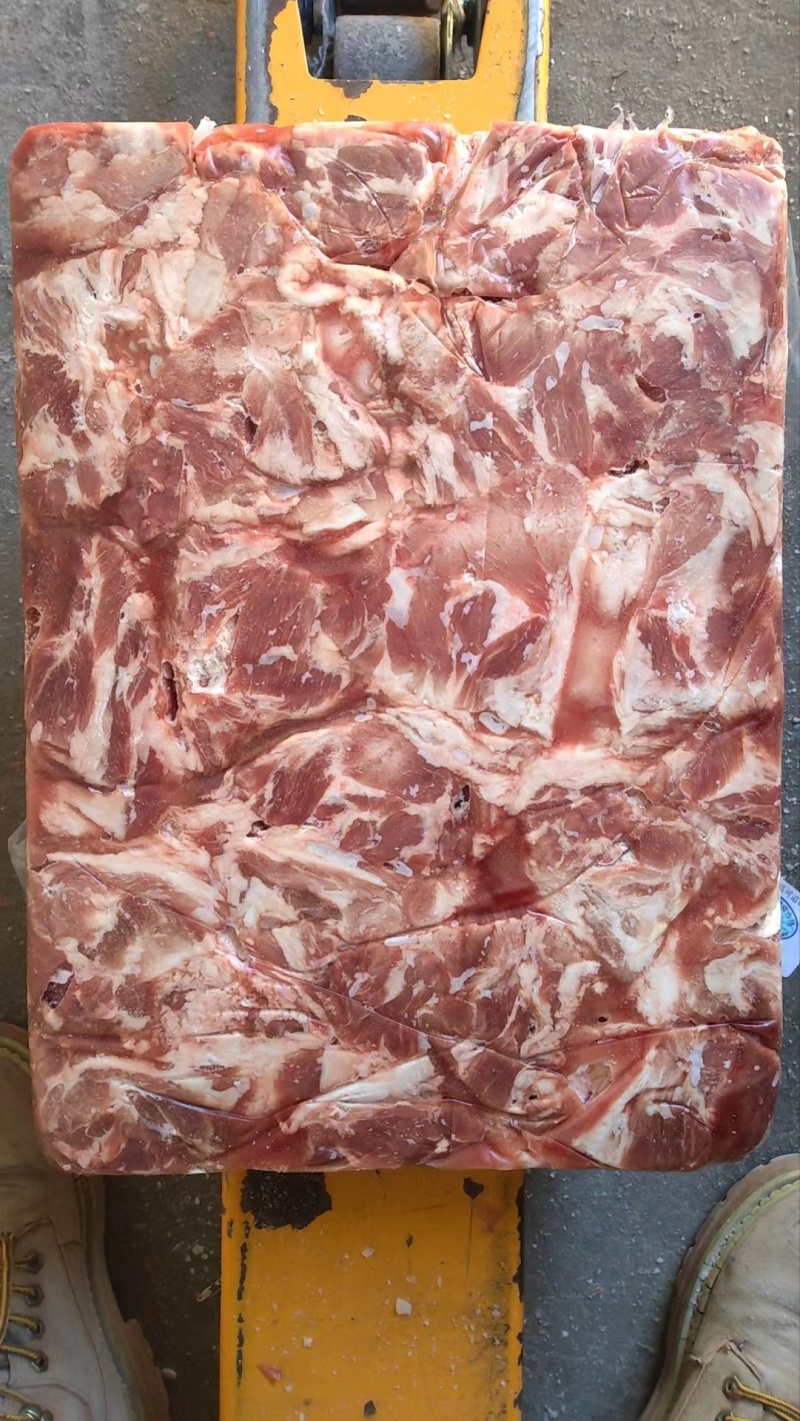 【羊脖肉】绵羊的脖头肉小肉！新鲜速冻！袋装五十斤全国发货