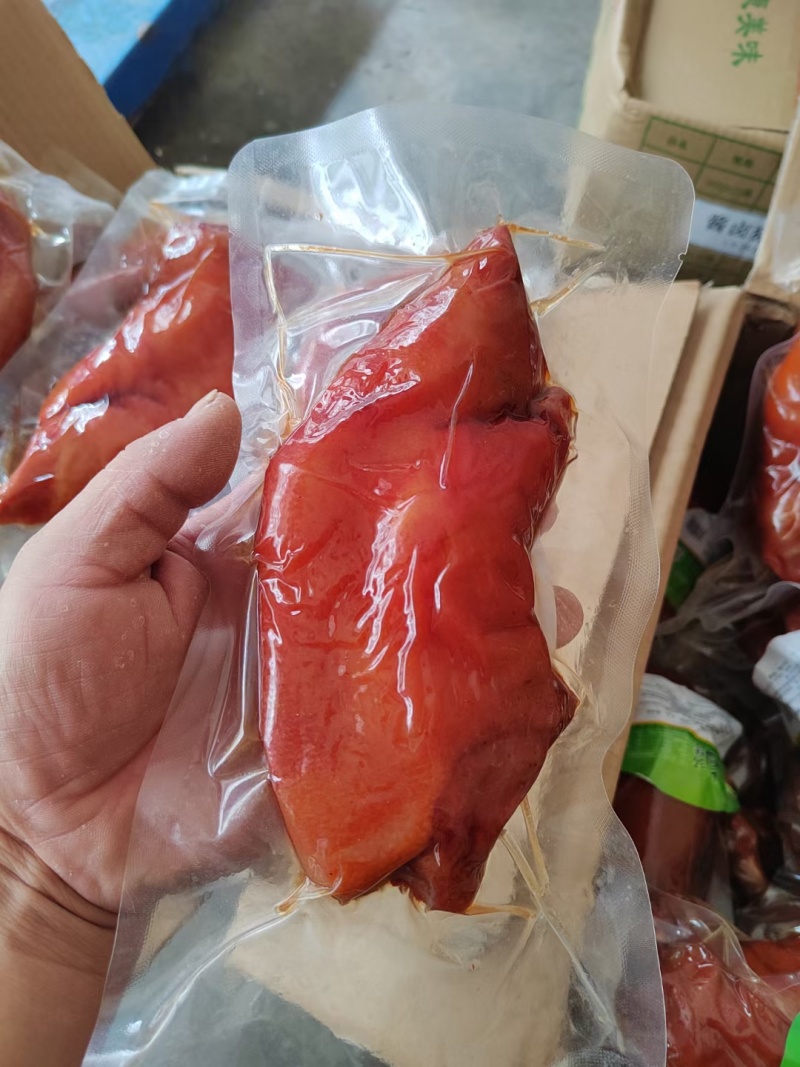 全熟卤猪蹄，每个独立包装，有整个的和破开的，一件20斤，厂家