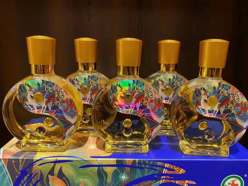 [鹿鞭酒]包邮，太极瓶装