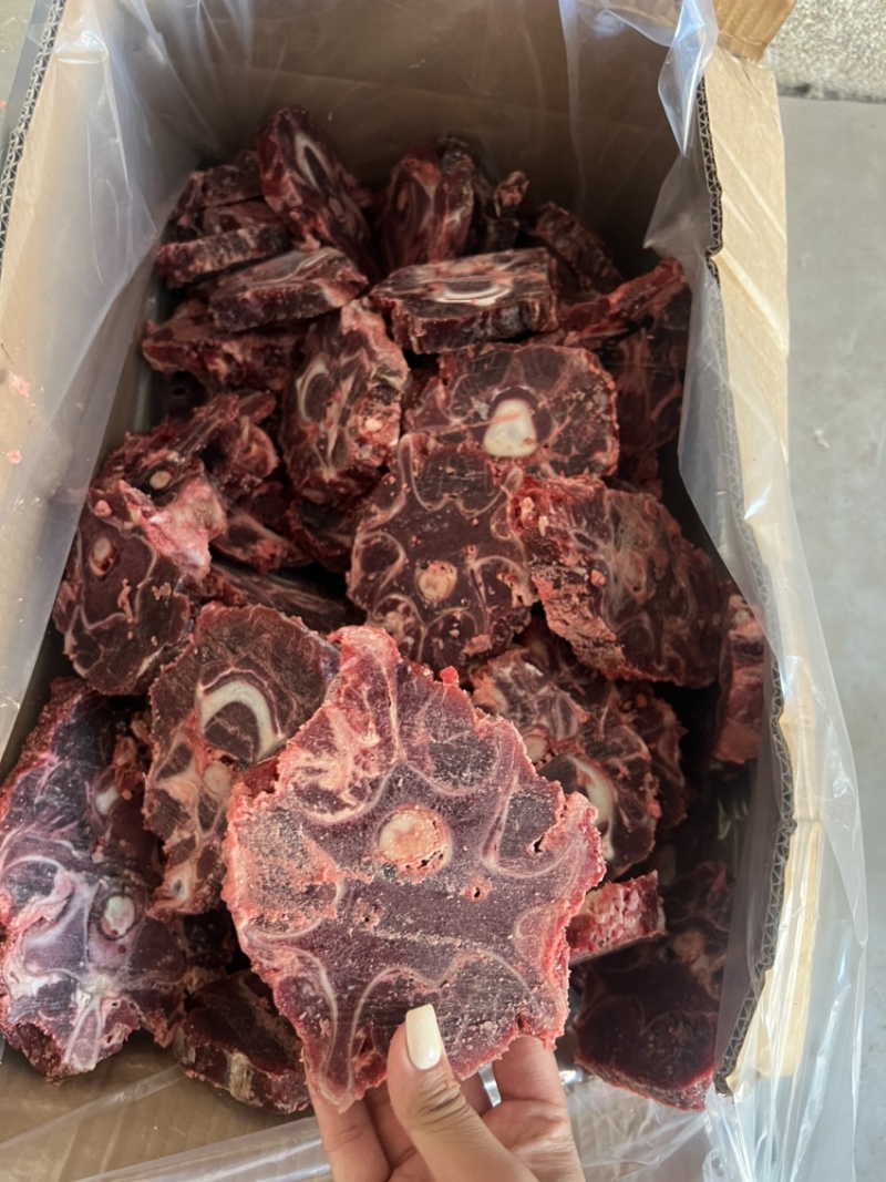 【推荐】牛脖骨厂家直发基地直供品质保证全年供货
