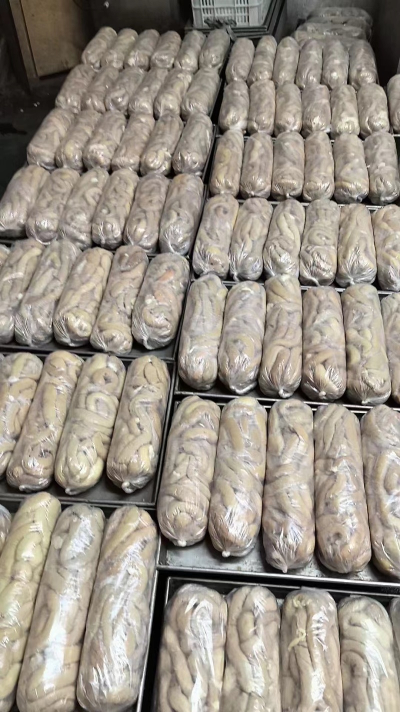 牛小肠，圆肠，半成品牛小肠，抛开去油，干净，出成高。