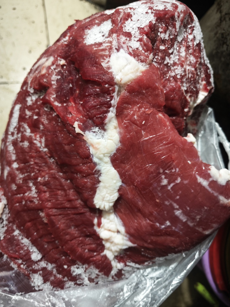 贵州冻牛肉量大从优品质靠谱，价格实惠欢迎电联