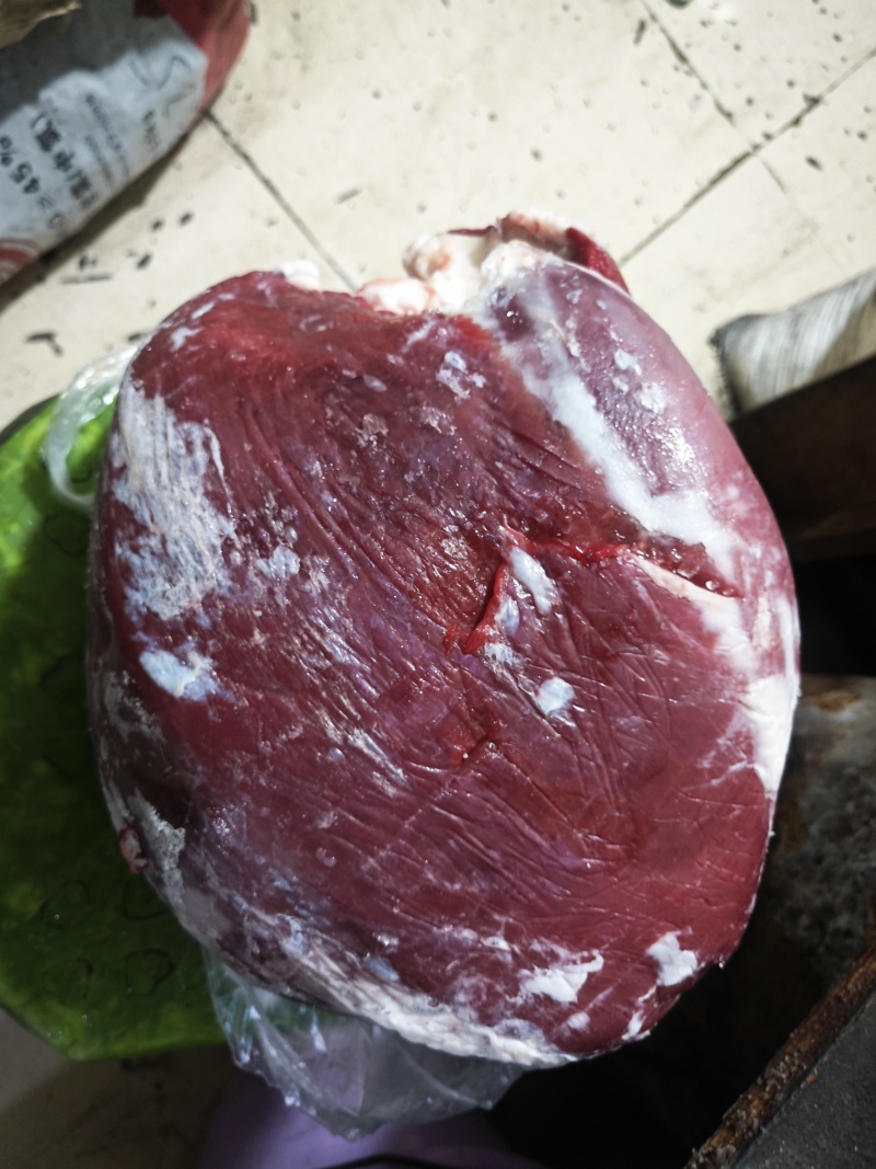 贵州冻牛肉量大从优品质靠谱，价格实惠欢迎电联