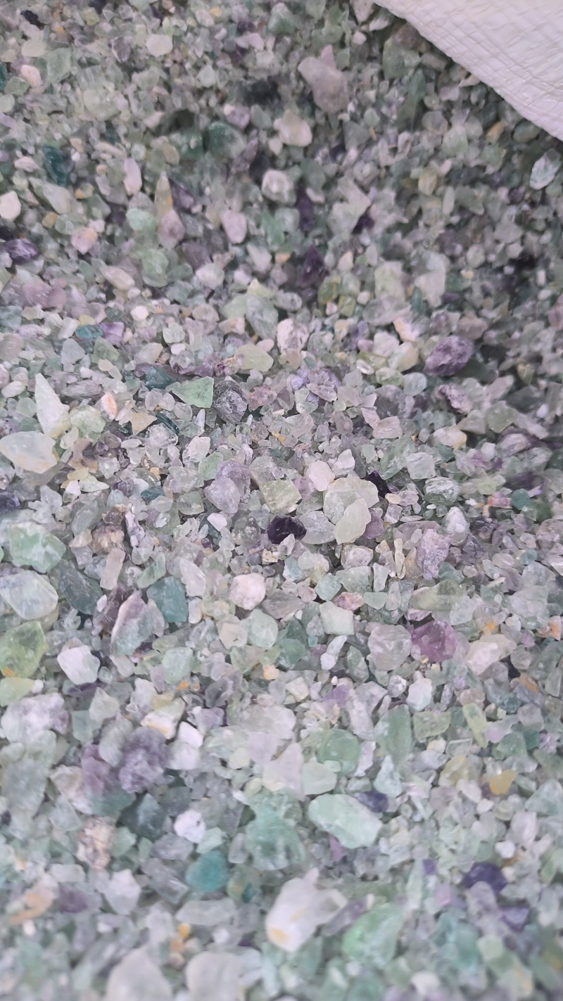 紫石英批发各种矿石质量保证量大从优